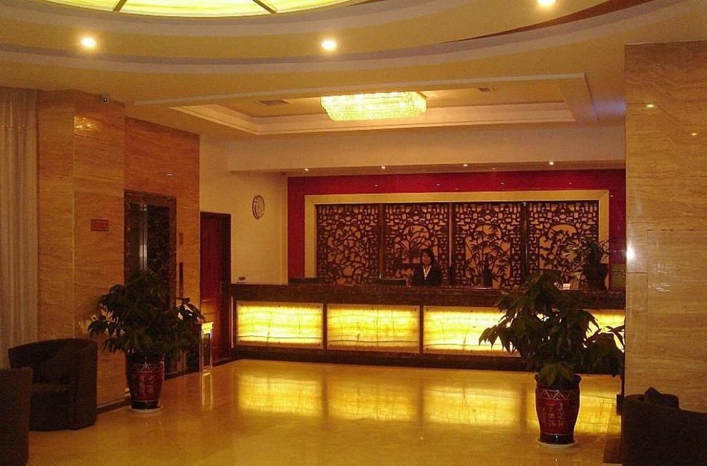 Greentree Inn- Linyi Bus Station Branch Luaran gambar
